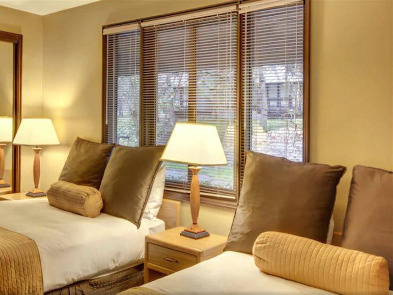 Отель Talaris Conference Center Сиэтл Экстерьер фото